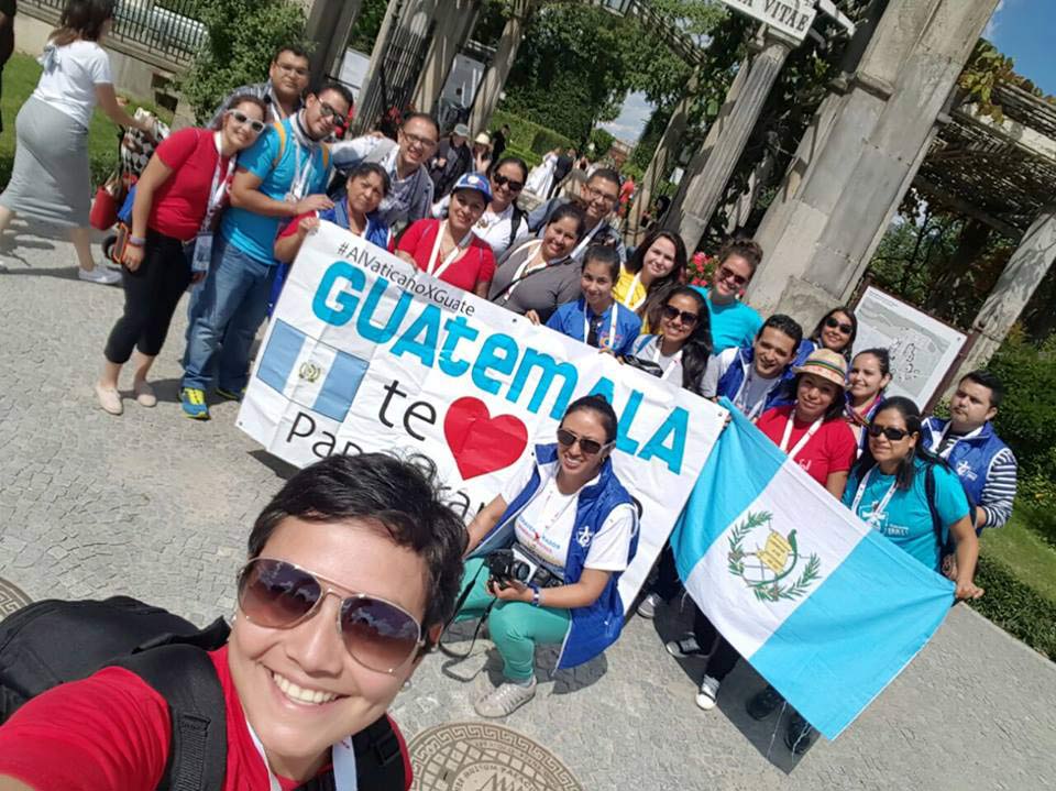 460 peregrinos guatemaltecos viajaron a Polonia. Foto: Al vaticano x guate